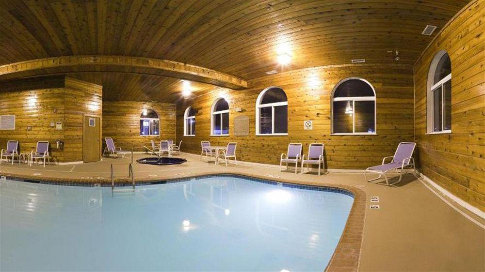Holiday Inn Express Tuscola Exterior photo