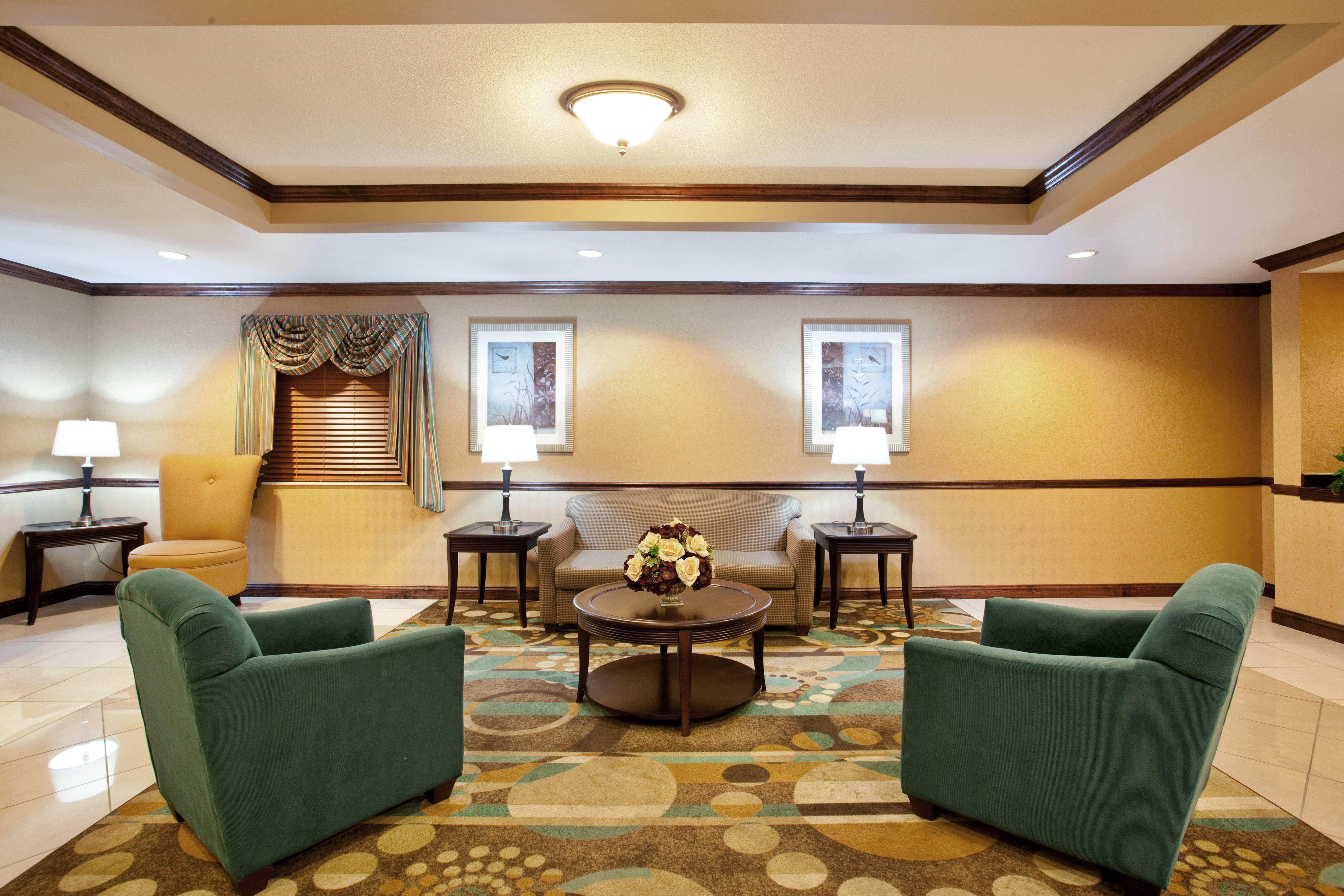 Holiday Inn Express Tuscola Exterior photo