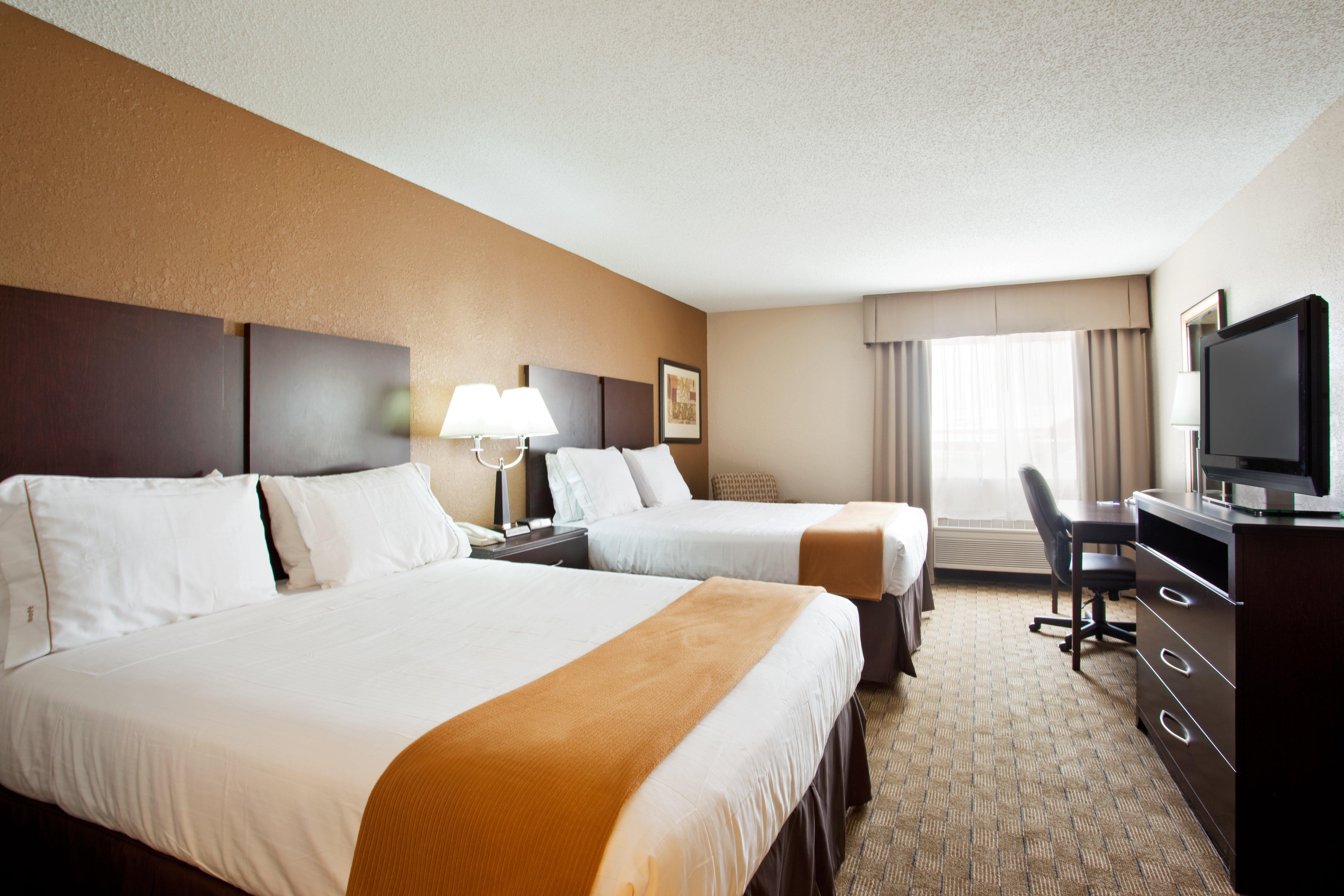 Holiday Inn Express Tuscola Room photo